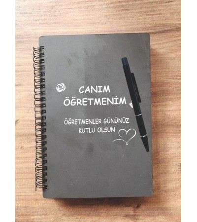 24 KASIM ÖĞRETMENLER GÜNÜ ÖZEL AHŞAP KAPAKLI DEFTER KALEM  SETİ 2