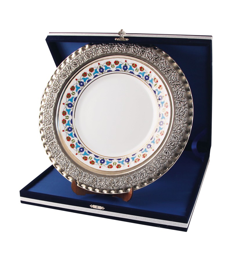 GPT-02 GÜMÜŞ İŞLEMELİ PLAKET TABAK GPT-02 GÜMÜŞ İŞLEMELİ PLAKET TABAK